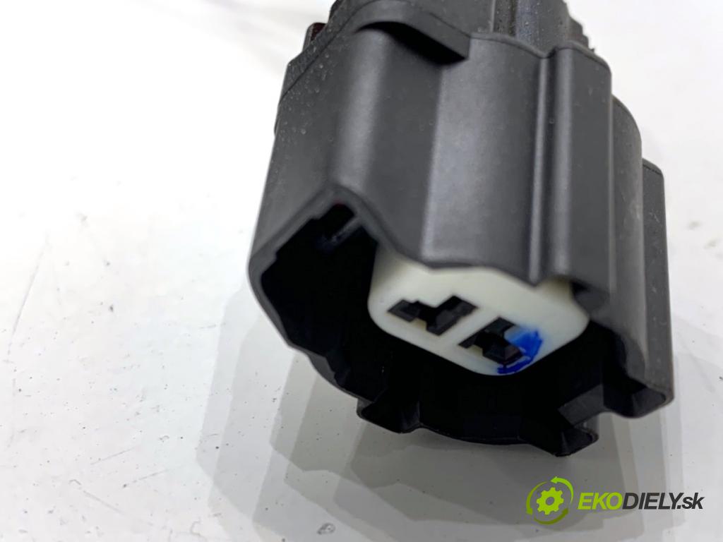 OPEL CROSSLAND SUV 2024 81 kW 1.2 (75) 1199 káblovačka dveře přední část pravý 39244970