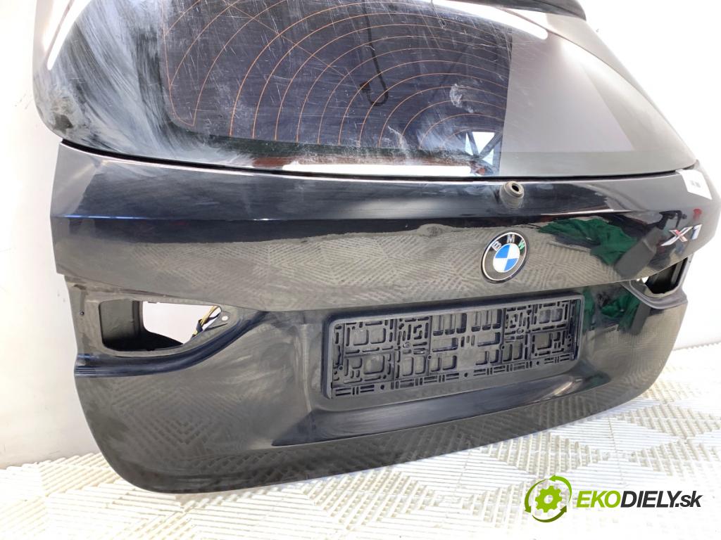 BMW E84 SUV 2013 85 kW sDrive 16 d 1995 kapota zadní část 475