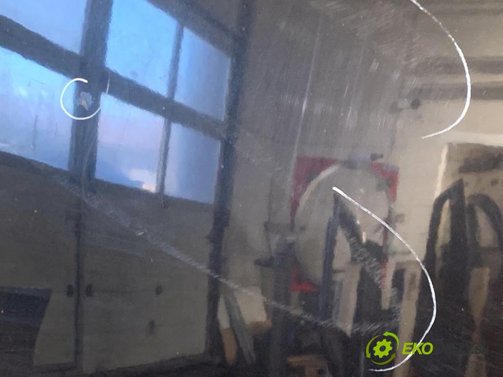 BMW E84 SUV 2013 85 kW sDrive 16 d 1995 kapota 475 (Kapota)