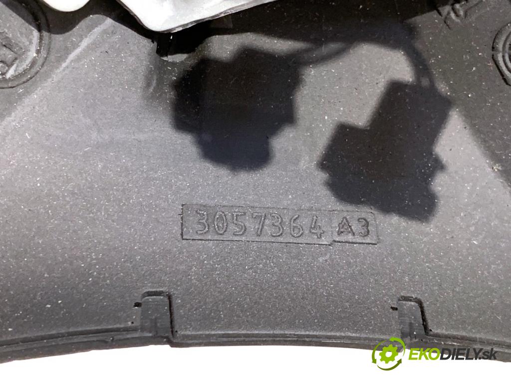 BMW E84 SUV 2013 85 kW sDrive 16 d 1995 Volant 3057364 (Volant)