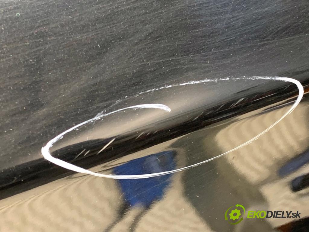 BMW E84 SUV 2013 85 kW sDrive 16 d 1995 Dvere pravy zad 475