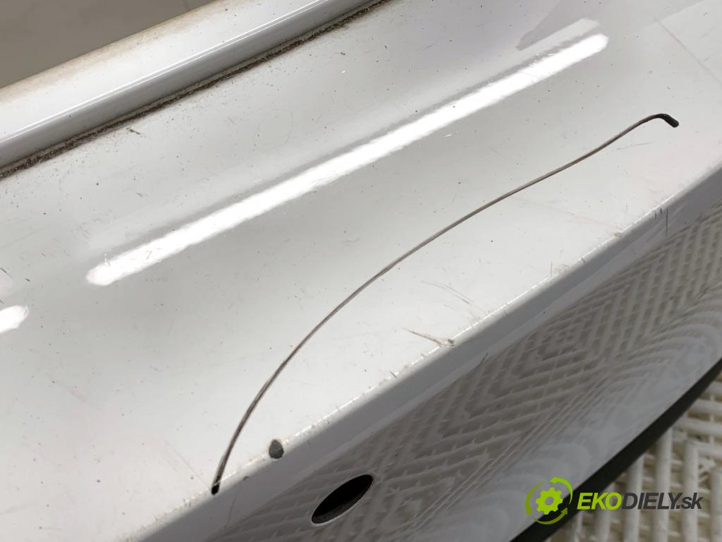 SKODA SCALA liftback 2022 110 kW 1.5 TSI 1495 Nárazník zad  (Kľučka dverí ostatné)