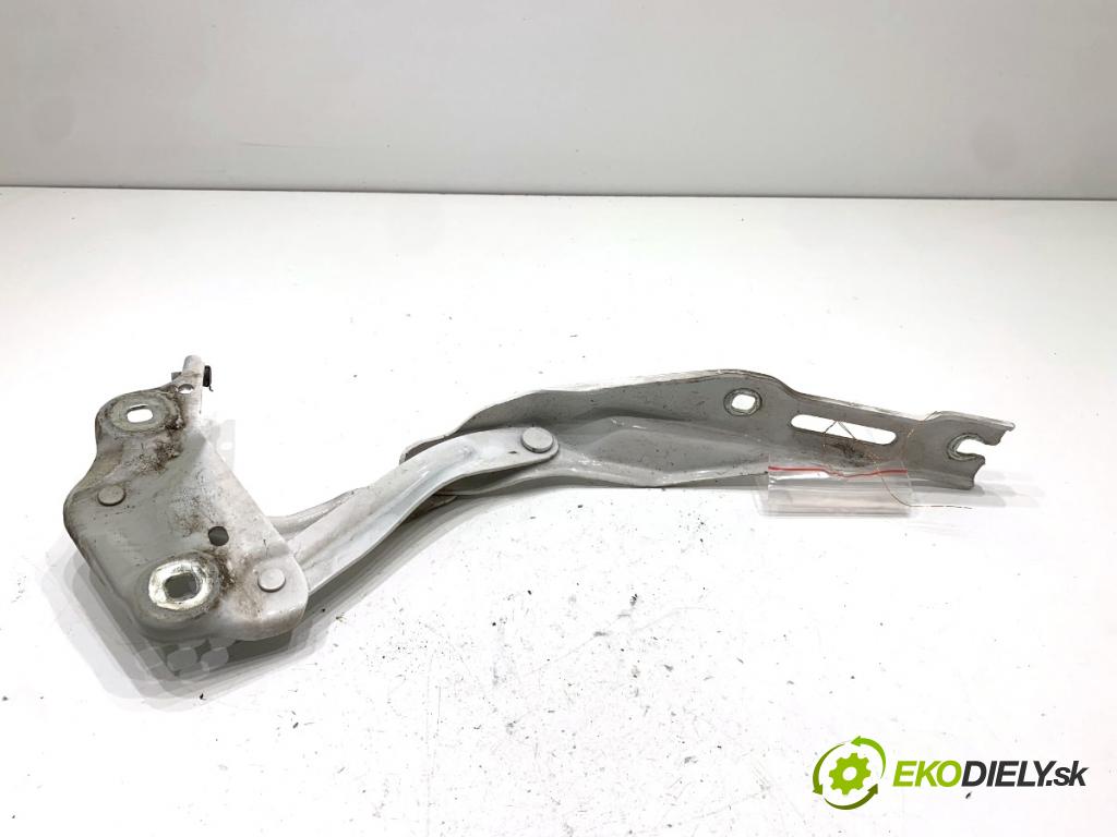 SKODA SCALA liftback 2022 110 kW 1.5 TSI 1495 závěs kapoty levý přední část 654823301