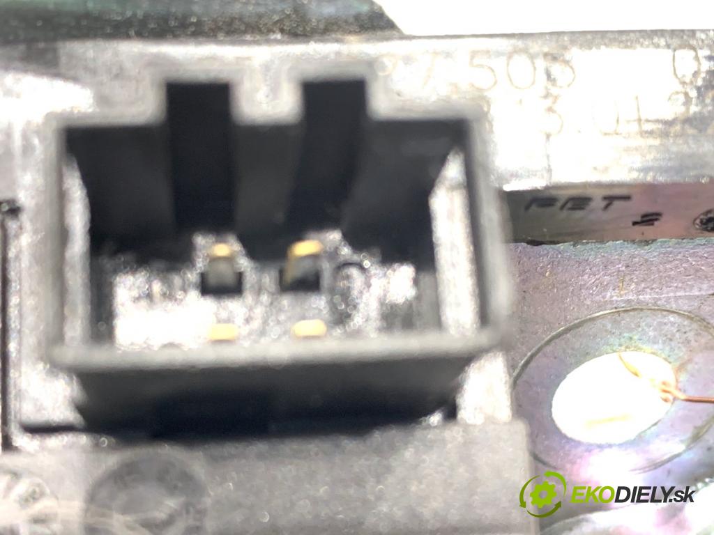 SKODA SCALA liftback 2022 110 kW 1.5 TSI 1495 zámok dveří zadní část 654827505