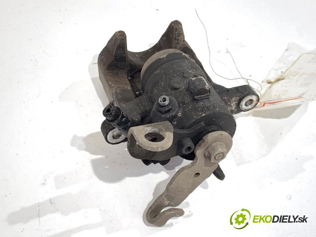 SKODA SCALA liftback 2022 110 kW 1.5 TSI 1495 Brzdič strmeň ľavy zad