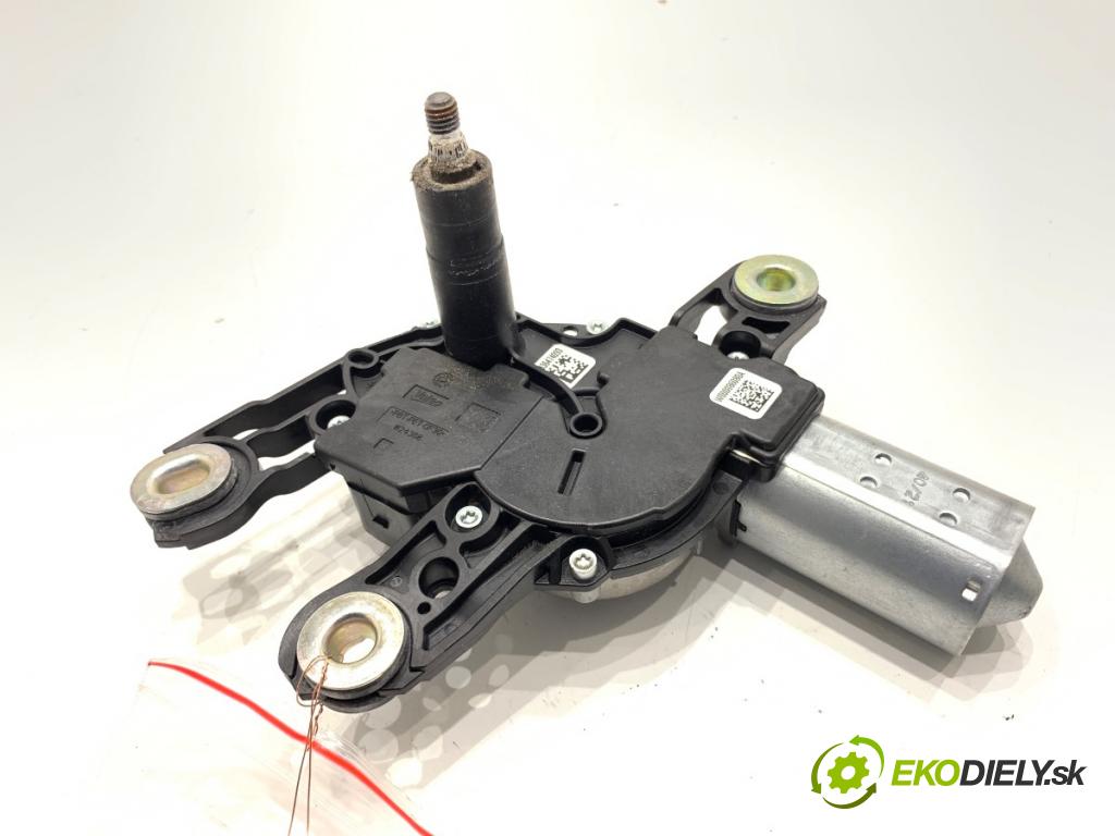 SKODA SCALA liftback 2022 110 kW 1.5 TSI 1495 Motor stieračov zad 5G0955711C