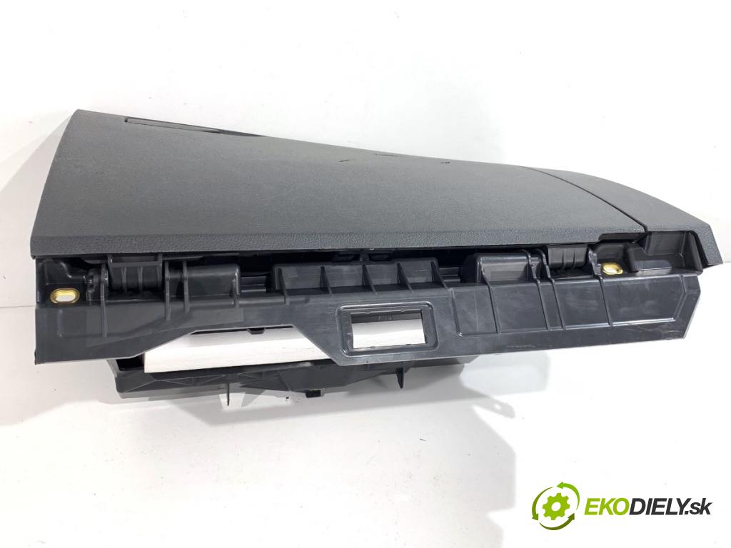 SKODA SCALA liftback 2022 110 kW 1.5 TSI 1495 Priehradka, kastlík spolujazdca 655857097A (Priehradka (kastlík))