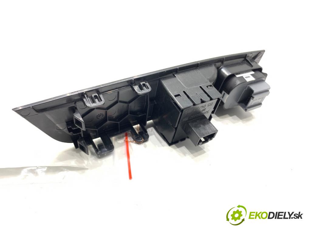 SKODA SCALA liftback 2022 110 kW 1.5 TSI 1495 Prepínač nastavenia spätných zrkadiel 5G0959858D (Prepínacie páčky pod volantom)