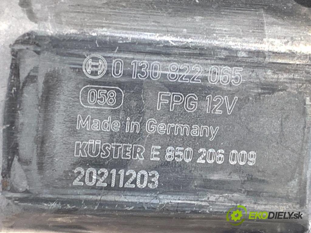 SKODA SCALA liftback 2022 110 kW 1.5 TSI 1495 mechanismus okna levý přední část 2Q1959405C