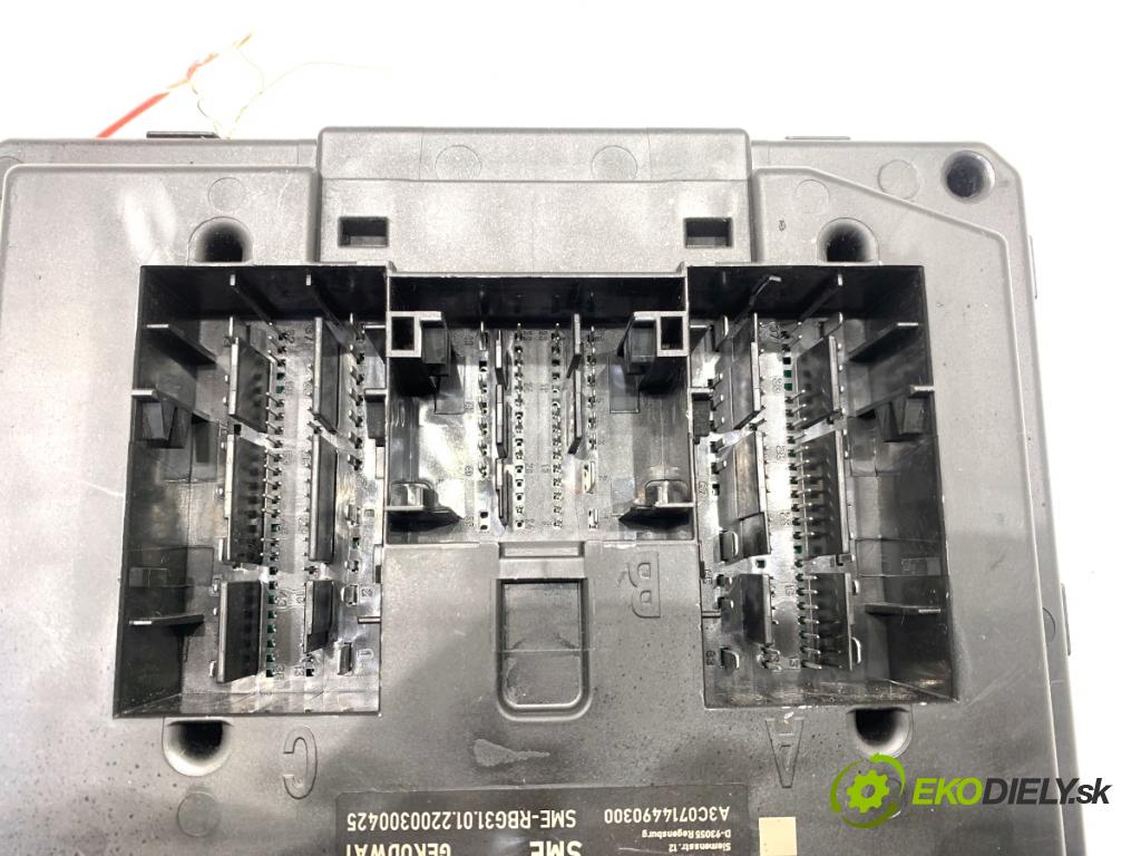 SKODA SCALA liftback 2022 110 kW 1.5 TSI 1495 modul komfortu 2Q0937090D (Komfortní modul)