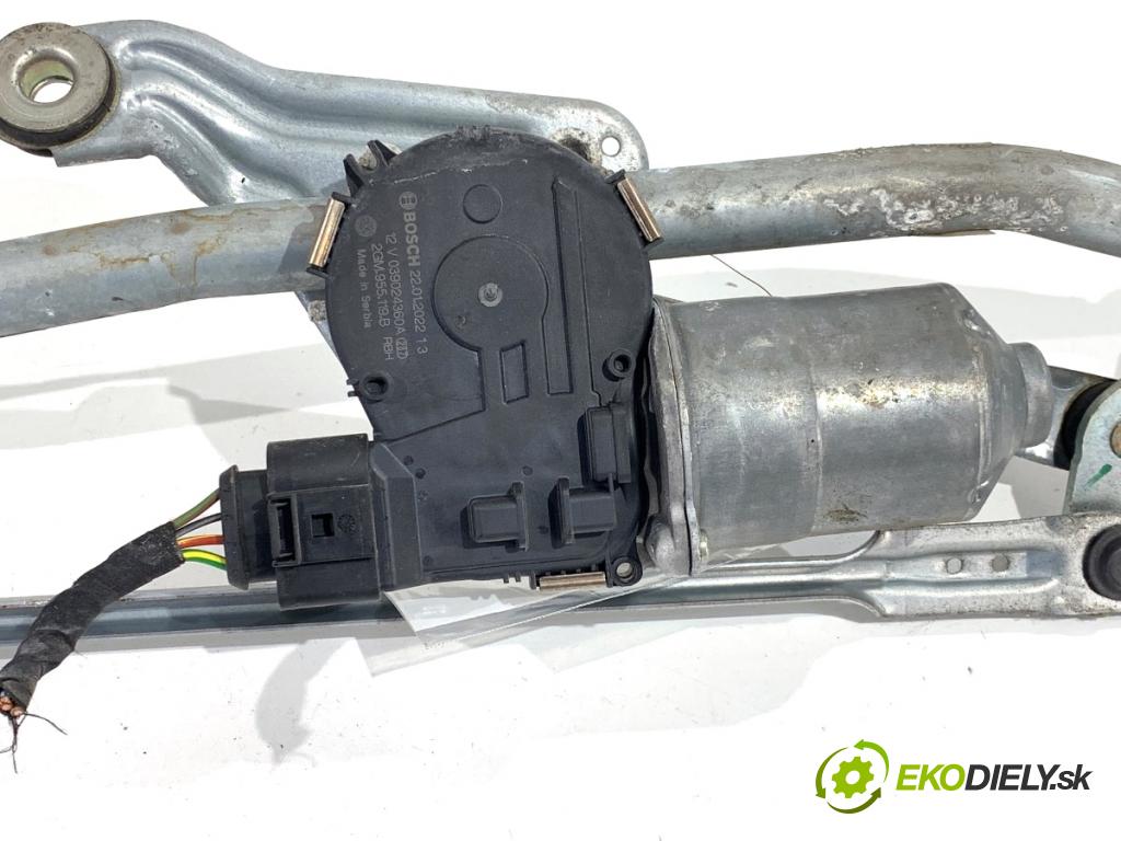 SKODA SCALA liftback 2022 110 kW 1.5 TSI 1495 mechanismus stěračů přední část 657955023B (Motorek stěračů přední)