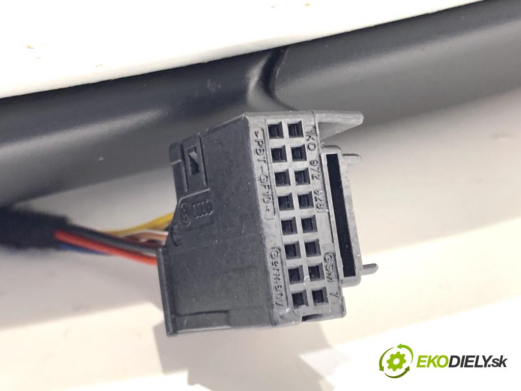 SKODA SCALA liftback 2022 110 kW 1.5 TSI 1495 Spätné zrkadlo ľavy