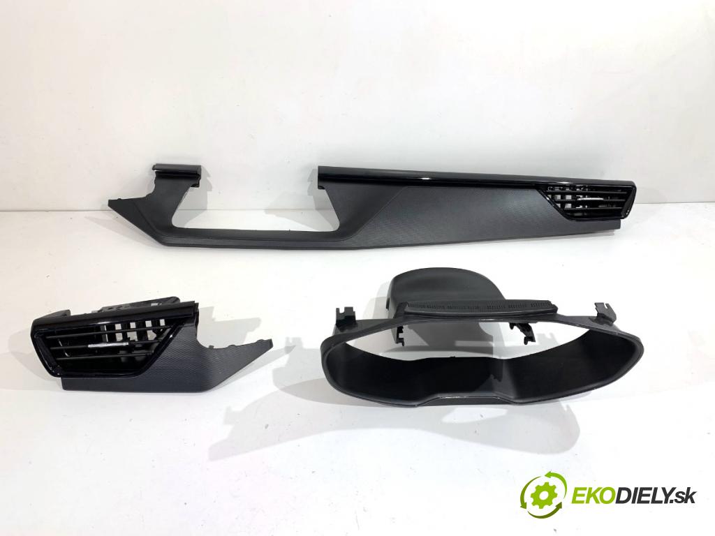 SKODA SCALA liftback 2022 110 kW 1.5 TSI 1495 lišty kryt 655858418CB 654858560 (Lišta)