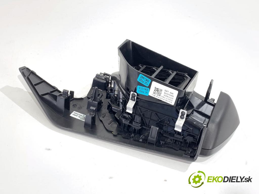 SKODA SCALA liftback 2022 110 kW 1.5 TSI 1495 lišty kryt 655858418CB 654858560 (Lišta)