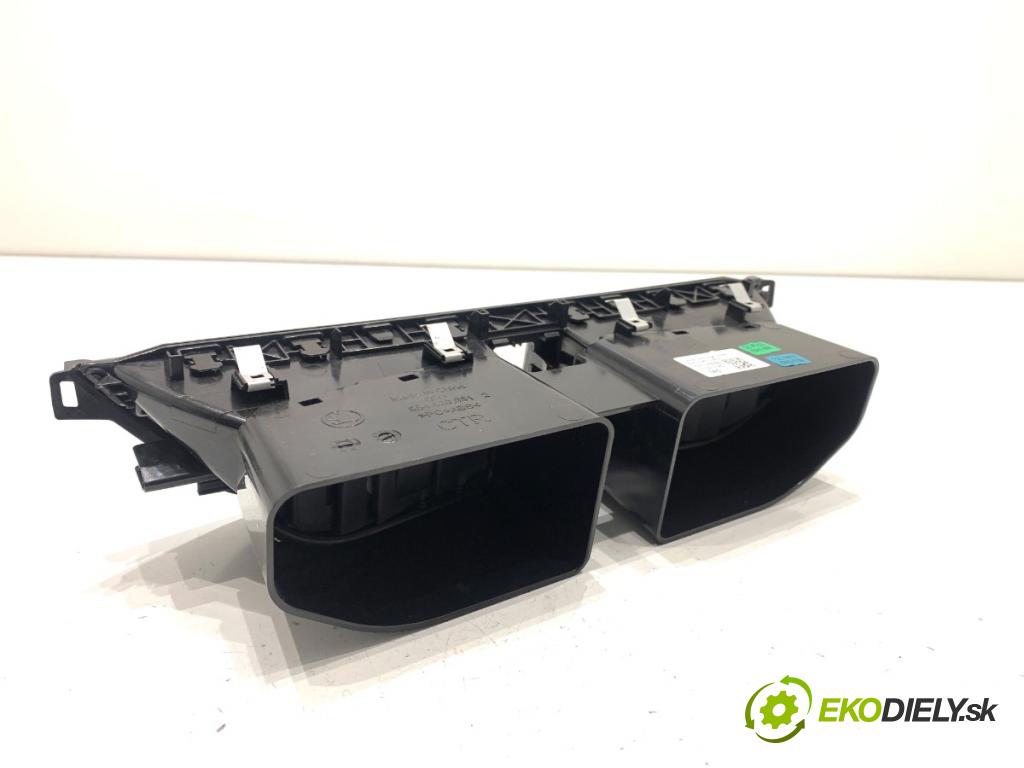 SKODA SCALA liftback 2022 110 kW 1.5 TSI 1495 mří topení přední část střední 654820951D