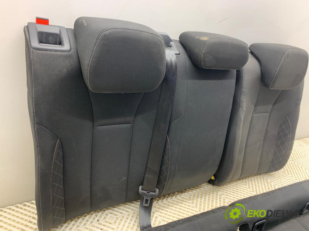 SKODA SCALA liftback 2022 110 kW 1.5 TSI 1495 Sedadlo druhý rad