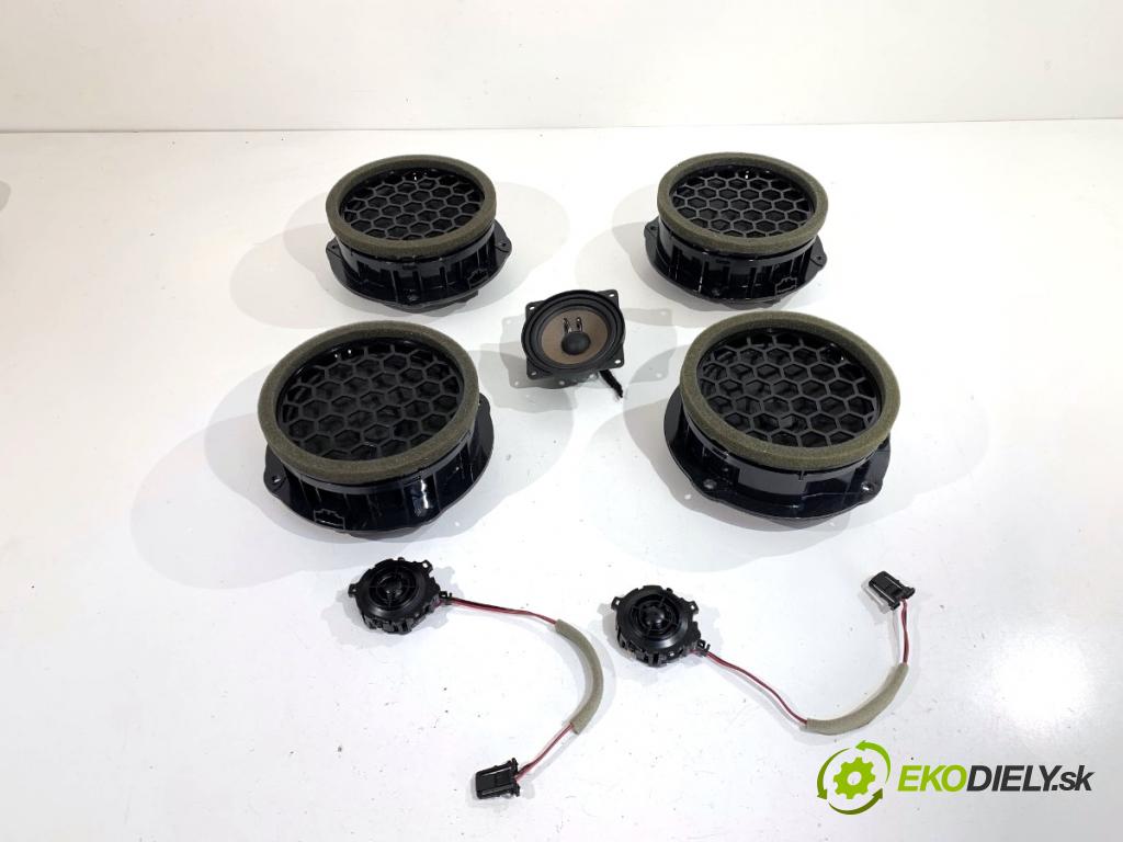 SKODA SCALA liftback 2022 110 kW 1.5 TSI 1495 reproduktory 3V0035411J