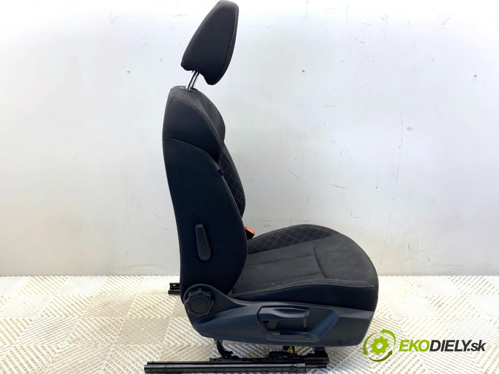 SKODA SCALA liftback 2022 110 kW 1.5 TSI 1495 Sedadlo pravy predný
