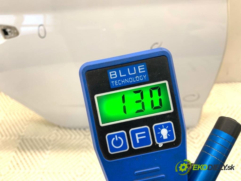 SKODA SCALA liftback 2022 110 kW 1.5 TSI 1495 Dvere pravy zad