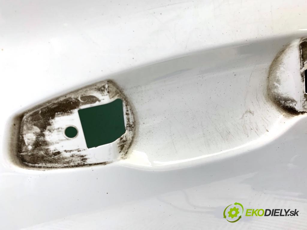 SKODA SCALA liftback 2022 110 kW 1.5 TSI 1495 Dvere ľavy zad