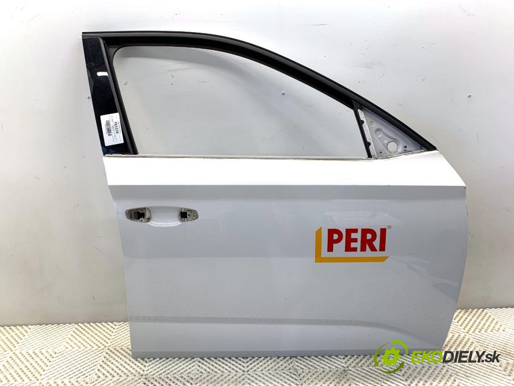 SKODA SCALA liftback 2022 110 kW 1.5 TSI 1495 Dvere pravy predný 