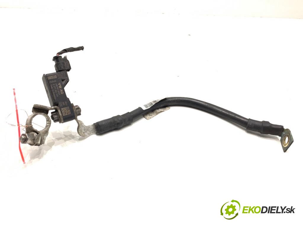 SKODA SCALA liftback 2022 110 kW 1.5 TSI 1495 svorka MINUS 2Q0915181B