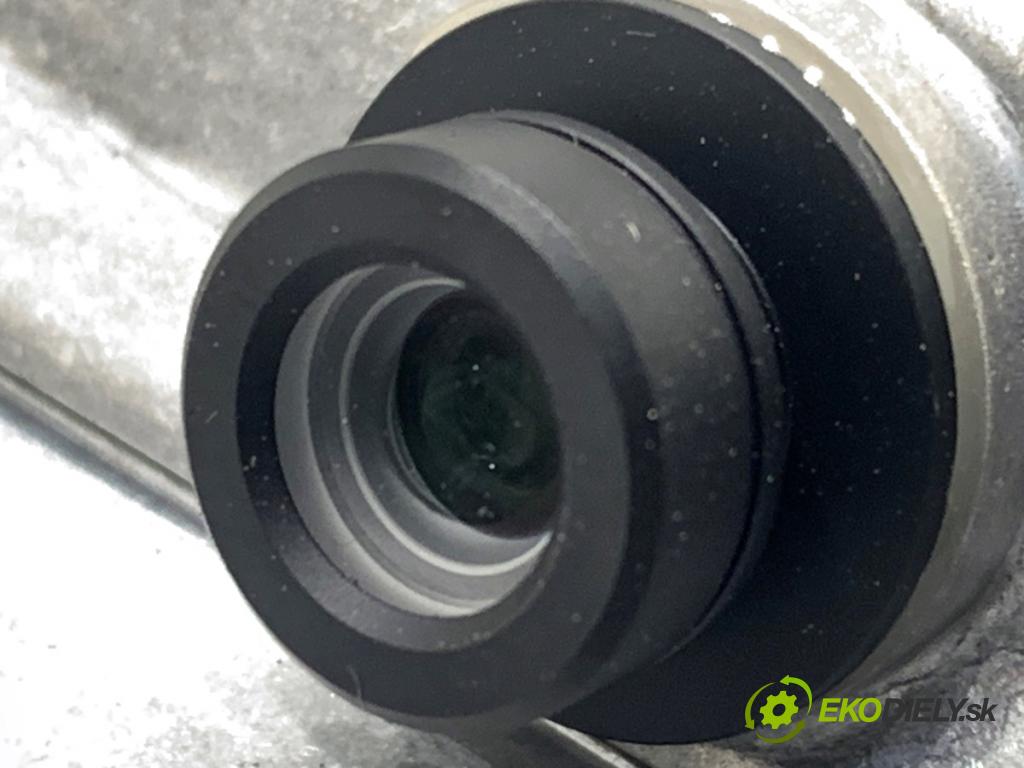 SKODA SCALA liftback 2022 110 kW 1.5 TSI 1495 KAMERA okna PŘEDNÍ 2Q0980653C