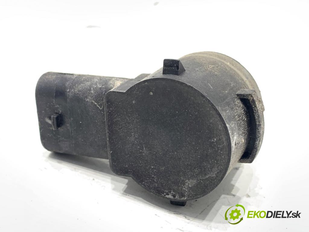 SKODA SCALA liftback 2022 110 kW 1.5 TSI 1495 snímač PDC 5Q0919275B