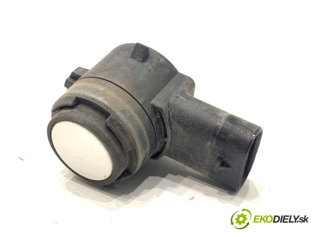 SKODA SCALA liftback 2022 110 kW 1.5 TSI 1495 snímač PDC 5Q0919275B