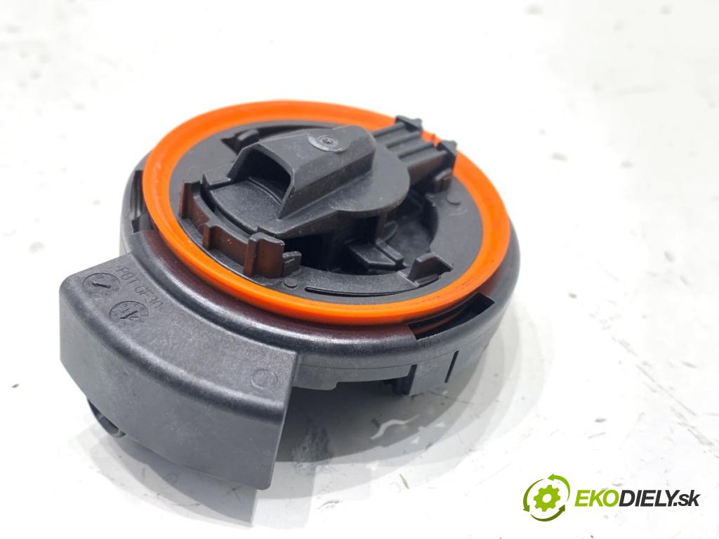 SKODA SCALA liftback 2022 110 kW 1.5 TSI 1495 Snímač nárazu 4M0955557A (Snímač nárazu)