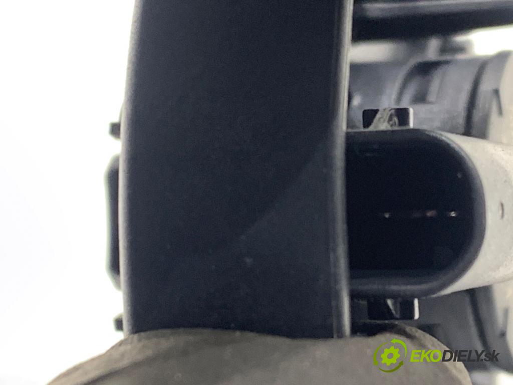 SKODA SCALA liftback 2022 110 kW 1.5 TSI 1495 Snímač nárazu 4M0955557A (Snímač nárazu)