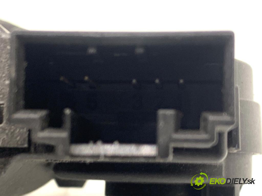 SKODA SCALA liftback 2022 110 kW 1.5 TSI 1495 motor topení 2Q0907511E