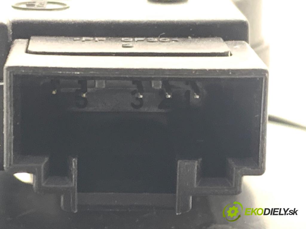 SKODA SCALA liftback 2022 110 kW 1.5 TSI 1495 motor topení 2Q0907511F