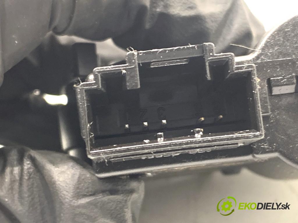 SKODA SCALA liftback 2022 110 kW 1.5 TSI 1495 motor topení 2Q0907511E