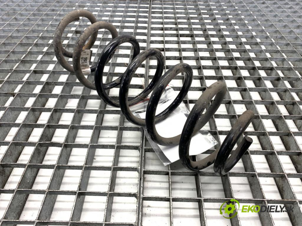 SKODA SCALA liftback 2022 110 kW 1.5 TSI 1495 pružina zadní část 2Q0511121 (Klika dveří ostatní)