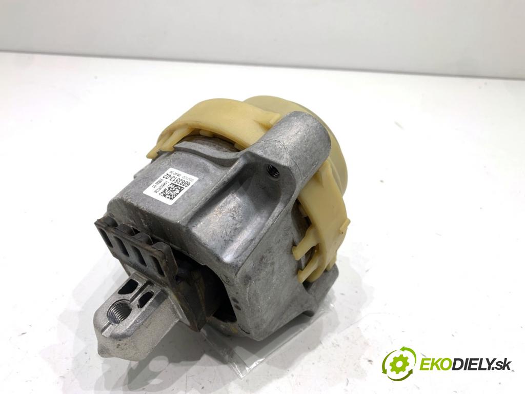 BMW G31 Kombi 2020 140 kW 520 d 1995 AirBag Motor ľavy 6883513