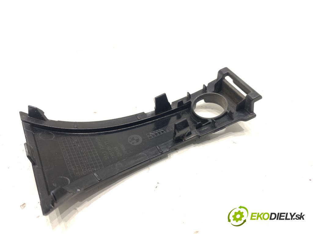 BMW G31 Kombi 2020 140 kW 520 d 1995 Lišta nárazníka predneho stred KAMERA 360 7349589