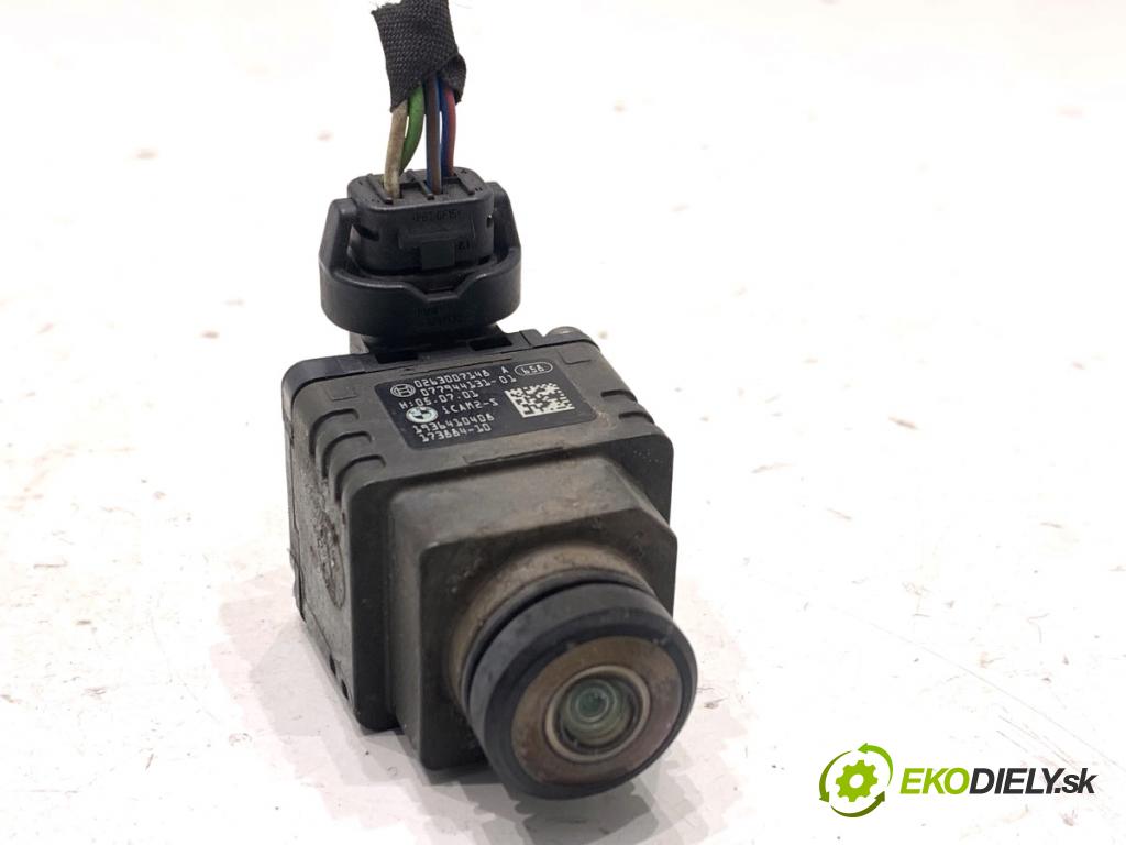 BMW G31 Kombi 2020 140 kW 520 d 1995 KAMERA predný 7944131