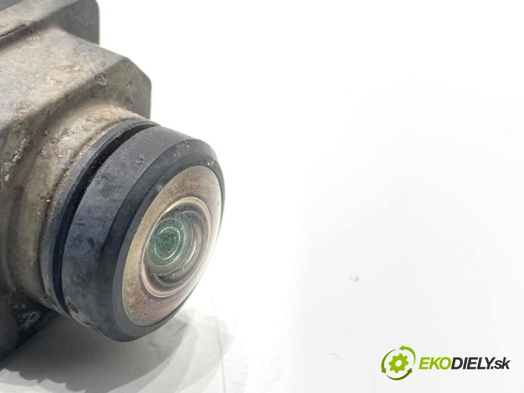 BMW G31 Kombi 2020 140 kW 520 d 1995 KAMERA predný 7944131