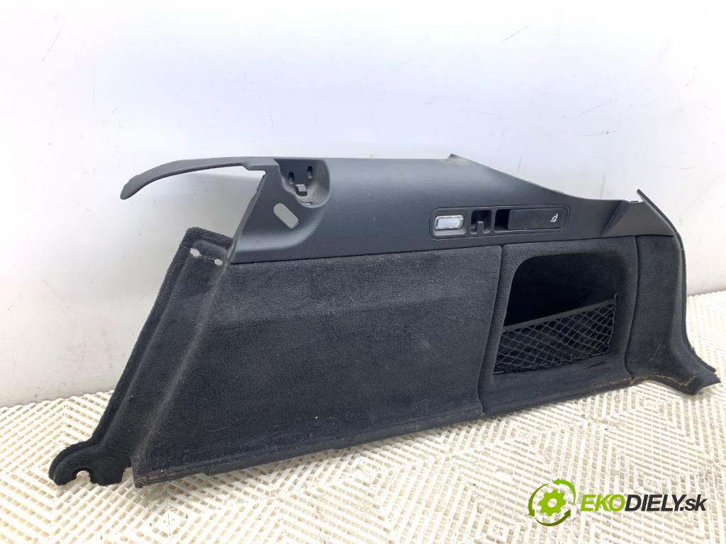 AUDI A6 C7 Kombi 2016 200 kW 3.0 TDI quattro 2967 ča kufra pravý 4G9863880