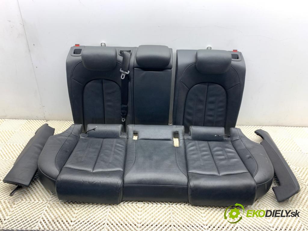 AUDI A6 C7 Kombi 2016 200 kW 3.0 TDI quattro 2967 Sedadlo druhý rad 