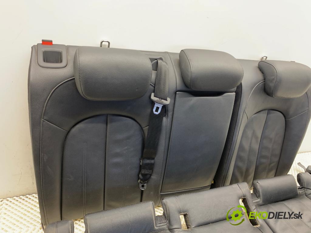 AUDI A6 C7 Kombi 2016 200 kW 3.0 TDI quattro 2967 Sedadlo druhý rad