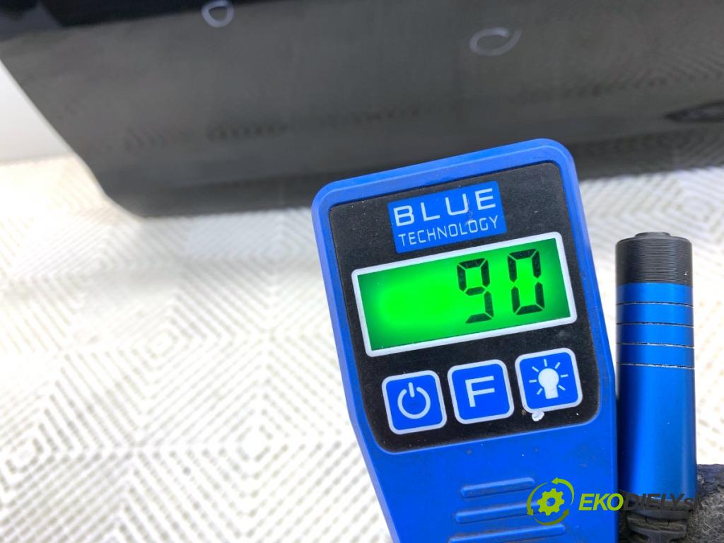 AUDI A6 C7 Kombi 2016 200 kW 3.0 TDI quattro 2967 dveře levý přední část LY9T LY9T