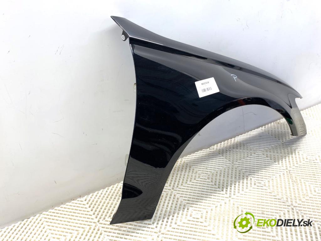 AUDI A6 C7 Kombi 2016 200 kW 3.0 TDI quattro 2967 Blatník pravy predný LY9T: