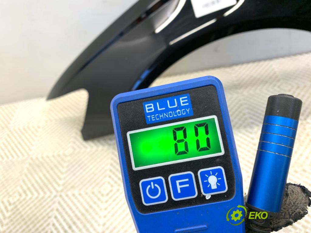 AUDI A6 C7 Kombi 2016 200 kW 3.0 TDI quattro 2967 Blatník ľavy predný LY9T: LY9T