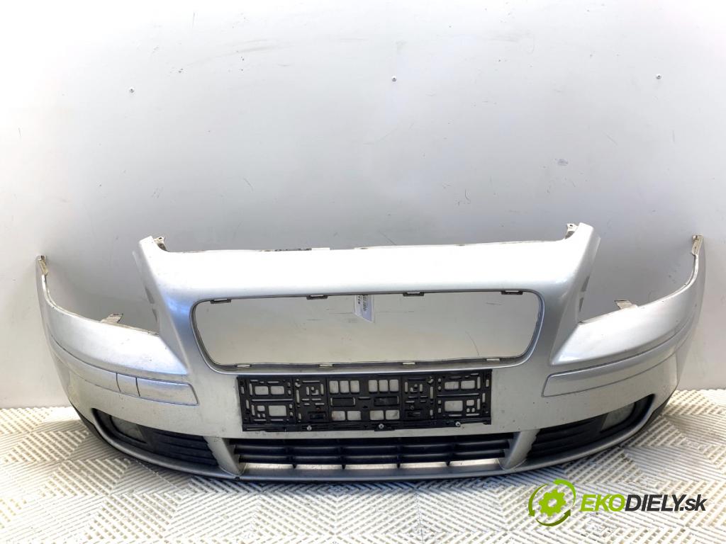 VOLVO V50 Kombi 2006 80 kW 1.6 D 1560 Nárazník predný  (Kľučka dverí ostatné)