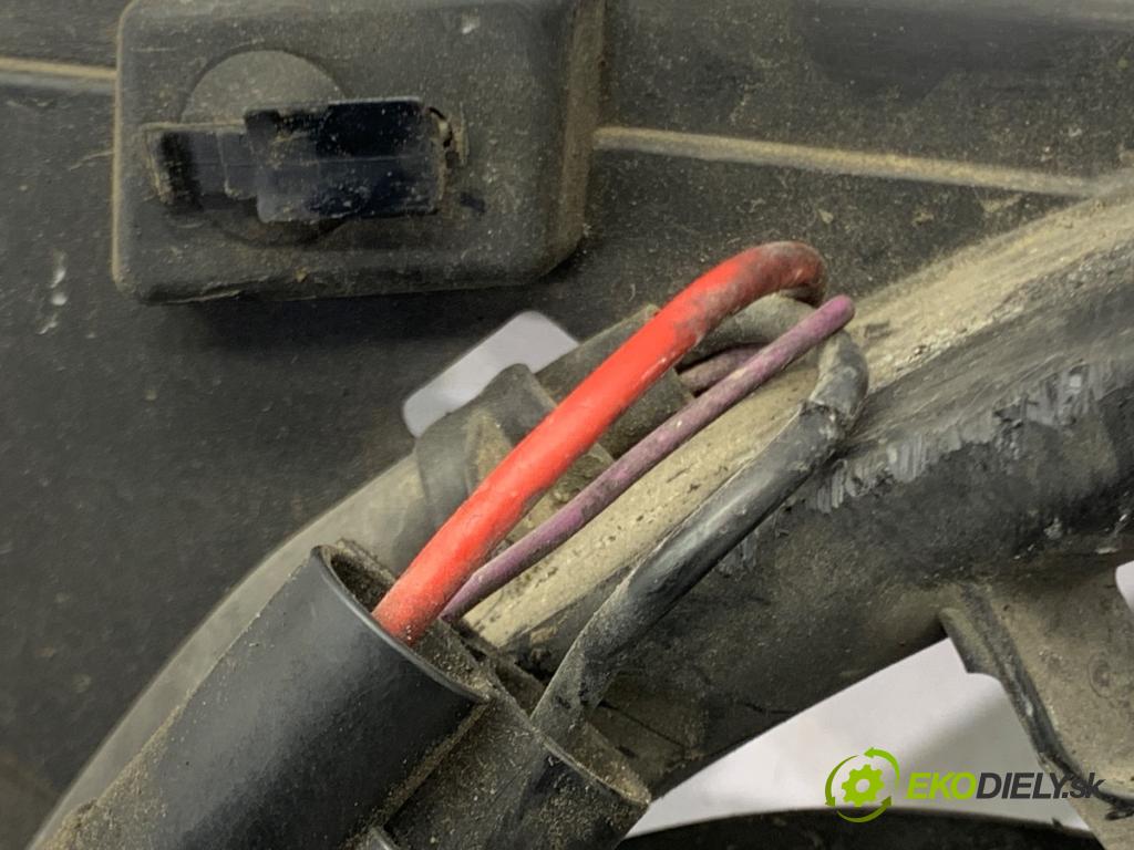 VOLVO V50 Kombi 2006 80 kW 1.6 D 1560 ventilátor chladiče 3M5H-8C607-RG (Ventilátor)