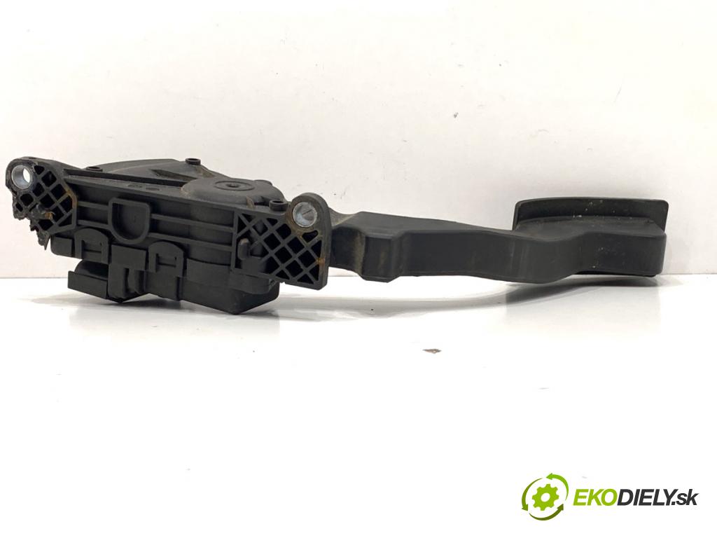 VOLVO V50 Kombi 2006 80 kW 1.6 D 1560 potenciometr plynového pedálu 4M51-9F836-AH (Potenciometr plynového pedálu)