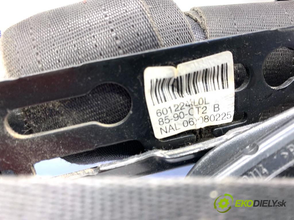 VOLVO V50 Kombi 2006 80 kW 1.6 D 1560 Držiak BEZPEČNOSŤ ľavy predný