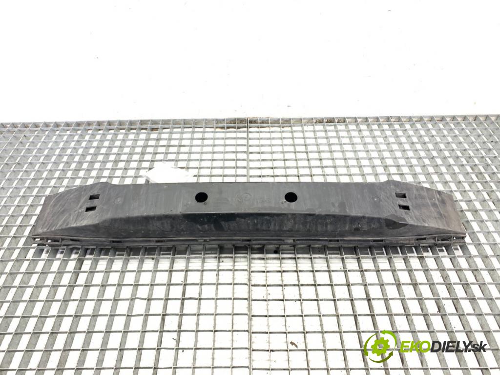 VOLVO V50 Kombi 2006 80 kW 1.6 D 1560 ABSORBER nárazníka predný 